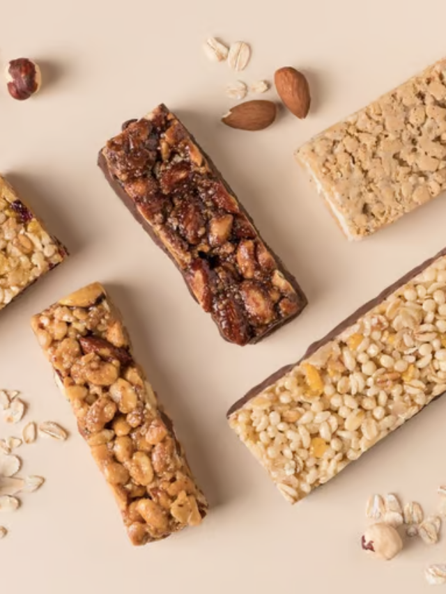 Protein Bar | प्रोटीन बार सतत खाण्याची सवय झाल्यास आरोग्यावर काय परिणाम होतात?